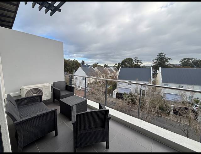 85M² OFFICE TO LET IN PAARDEVLEI